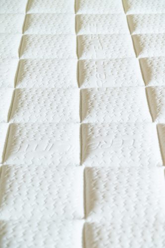 Táskarugós szállodai matrac - INFINIZA COMFORT MATRAC 180x200x30cm