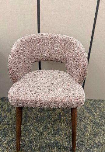 Infiniza Szék - Naomi_D - Puente 68