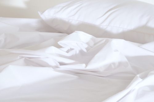 Infiniza HORECA fehér pamut szatén ágyneműhuzat garnitúra  - Félpárna huzatos